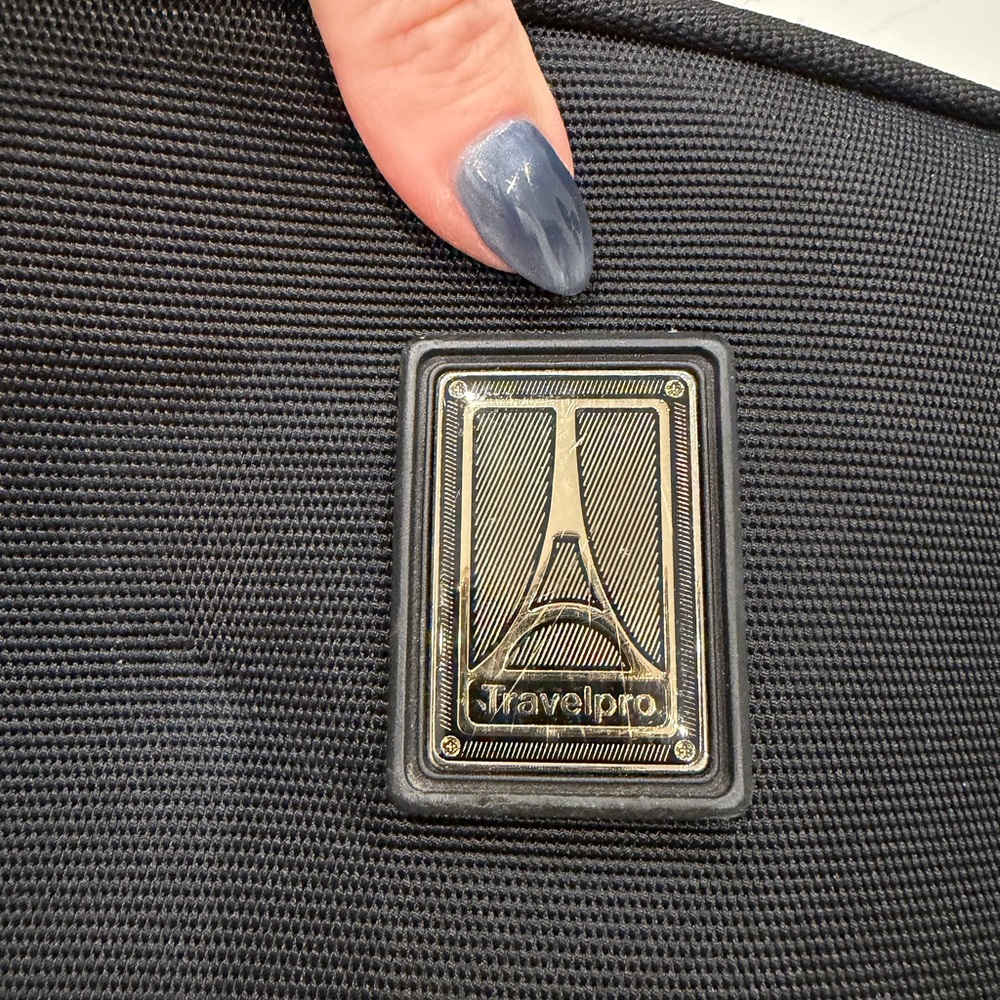 Elegant Black Mini Bag - Picture 9 of 12